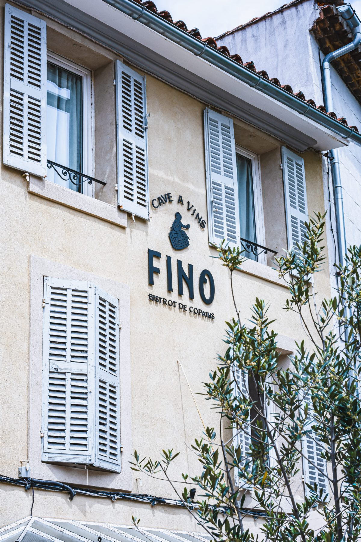 Façade de Fino à Gémenos